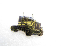 Delcampe - PIN'S   TRANSPORT   CAMION  KENWORTH - Transport