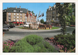 Delcampe - 61 FLERS DE L ORNE PLACE DE GAULLE - Flers