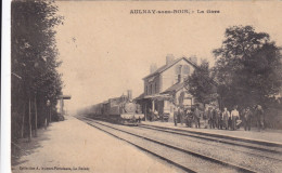 Delcampe - AULNAY SOUS BOIS LA GARE ENTREE D'UN TRAIN TBE - Aulnay Sous Bois