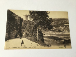 Delcampe - BESANÇON- LA PORTE TAILLÉE- PERSONNAGES ET BATEAU - Besancon