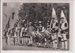 Delcampe - GROSSETO - Massa Marittima Comparsa Del Terziere Di CITTA' VECCHIA  Costumi E Folklore - Grosseto