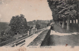 Delcampe - 89 AVALLON SQUARE HOUDAILLE - Avallon