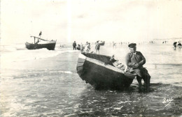 Delcampe - 62* BERCK PLAGE  La Surveillance Des Bains  CPSM  (format 9x14cm)     RL25,2090 - Berck
