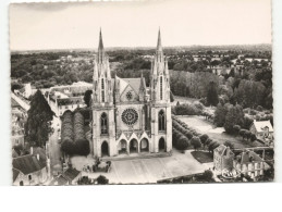 Delcampe - PONTMAIN: La Basilique Vue Aérienne 10x15 - Très Bon état - Pontmain