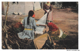 Delcampe - BO-BFP1-0735-GRECE - SALONIQUE - Tisseuses Macedoniennes - Griechenland