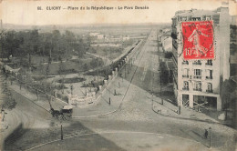 Delcampe - Clichy * La Place De La République Et Le Parc Denain * Attelage - Clichy Sous Bois