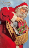 Delcampe - B84708 Santa With Gift   France Santa Claus Papa Noel - Sonstige & Ohne Zuordnung