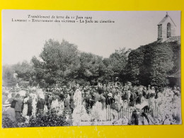 Delcampe - CPA - DEPT. 13 - BOUCHES DU RHÔNE  - LAMBESC - TREMBLEMENT DE TERRE - ENTERREMENT DES VISTIMES - Lambesc
