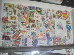Delcampe - POLOGNE 200 TIMBRES STAMPS VOIR 2 SCANS - Sammlungen