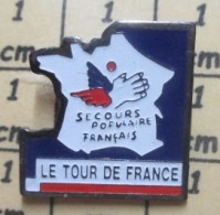 Delcampe - Pin811a     SPORT CYCLISME SECOURS POPULAIRE FRANCAIS LE TOUR DE FRANCE HEXAGONE - Cyclisme