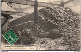 Delcampe - 51 AY - Les Emeutes En Champagne, Cellier De La Maison AYALA - Ay En Champagne