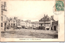 Delcampe - 79 THOUARS - Vue De La Place Saint Medard - Thouars