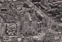 Delcampe - 29 QUIMPER CATHEDRALE ET RIVIERE L ODET - Quimper