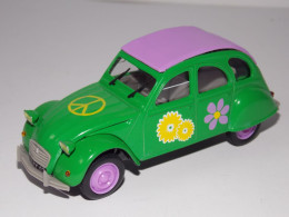 Delcampe - Norev Citroen 2CV  Hippie  Echelle 1/43 Sous Blister - Norev