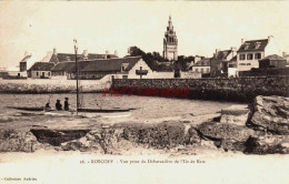 Delcampe - CPA ROSCOFF - FINISTERE - VUE PRISE DU DEBARCADERE DE L'ILE DE BATZ - Roscoff