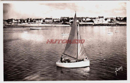 Delcampe - CPSM ROSCOFF - FINISTERE - UN COIN DU PORT - Roscoff