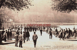 Delcampe - CPA QUIMPER - FINISTERE - ENTREE AU CHAMP DU BATAILLE - JOUR DE REVUE 118E DE LIGNE - Douarnenez