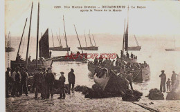 Delcampe - CPA DOUARNENEZ - FINISTERE - LE REPOS APRES LA VENTE DE LA MARAIS - Douarnenez