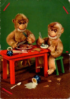 Delcampe - K0128 - Affe Plüschtier Spielzeug Puppen - Verlag Berlin DDR - Spielzeug & Spiele