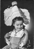 Delcampe - CPSM Normandie Coiffe Normande Dite "Papillon D'Avranches" - Sonstige