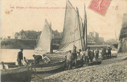 Delcampe - 76* DIEPPE  Dechargement Des Poissons  RL07.0424 - Dieppe