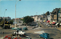 Delcampe - Carte Postale - Automobiles - Deauville - Trouville - Le Rond-point, Vue Générale Des Quais - CPM - Voir Scans Recto-Ver - PKW
