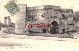 Delcampe - CPA DOUAI - LA PORTE D'ARRAS - Douai