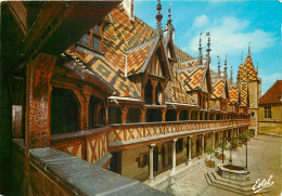 Delcampe - BEAUNE La Cour D Honneur De L Hotel Dieu 28(scan Recto Verso)MF2773 - Beaune