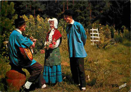 Delcampe - Carte Postale - Folklore - Musique - Lorraine - Guitare - Carte Neuve - Voir Scans Recto Verso - Muziek