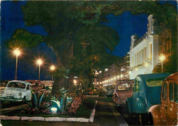 Delcampe - Carte Postale - Automobiles - Nice - La Promenade Des Anglais Et Le Palais De La Méditerranée - 2CV - Carte Dentelée - C - PKW