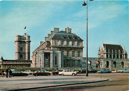 Delcampe - Carte Postale - Automobiles - Vincennes - Le Château Vu De L'esplanade - CPM - Carte Neuve - Voir Scans Recto-Verso - Po - PKW