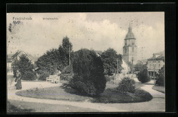 Delcampe - AK Friedrichroda, Wilhelmsplatz Mit Kirche - Friedrichroda