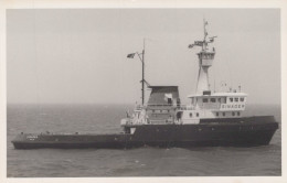 Delcampe - SINADER Tugboat 1972 Postcard Size Real Photo #SDE163 - Schlepper