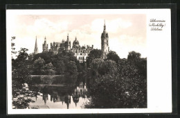 Delcampe - AK Schwerin, Blick Auf Schloss Vom Wasser Aus - Schwerin