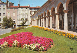 Delcampe - 81 CASTRES Arcades Et Parterre De La Galerie Carte Vierge Non Circulé édition Apa-Poux (Scans R/V) N° 44 \MO7051 - Castres