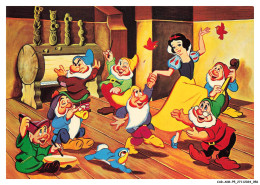Delcampe - CAR-ADRP5-0263-DISNEY - Sept Nains Et Blanche Neige - Disneyworld