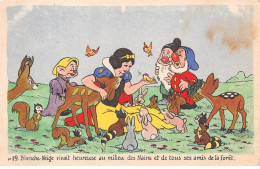 Delcampe - Disney - N°90899 - N°19 Blanche-Neige Vivait Heureuse Au Milieu Des Nains ... Forêt - Disneyland
