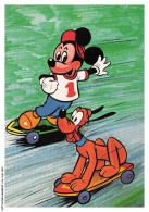 Delcampe - CAR-AFAP17-0823-DISNEY - MICKEY ET PLUTO Au Skate - Disneyworld