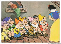 Delcampe - CAR-AFAP16-0771-DISNEY - Les Sept Nains - Blanche Neige - Disneyworld