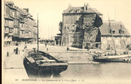 Delcampe - Honfleur La Lieutenance Et Vieux Quai - Honfleur