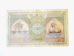 Delcampe - Rare! Maldives 2 Rupees 1960 The Lowest Price Banknote,see Pictures - Maldivas