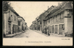 Delcampe - CPA Les Avenières, Grande-Rue - Les Avenières