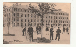 Delcampe - Carte Postale Ancienne . 55 Verdun . Caserne  De Jardin Fontaine . - Verdun