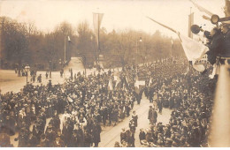 Delcampe - 68 - N°90460 - COLMAR - Fête De L'Amitié 1918, Défilé Militaire - Carte Photo - Colmar
