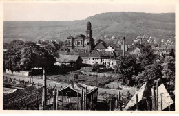 Delcampe - 68 - GUEBWILLER - SAN28878 - Vue Générale - Eglise St Léger - CPSM 14X9 Cm - Guebwiller