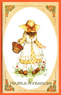 Delcampe - CP Heureux Anniversaire Fille Avec Panier Fleurs Enfant Carte Vierge TBE - Geburtstag
