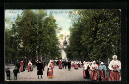 Delcampe - AK Leksand, Pa Väg Frän Kyrkan - Schweden