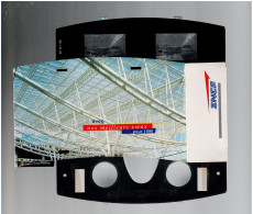 Delcampe - SNCF 1996 VISIONNEUSE PLIANTE EN 3 D VUE "TGV EN GARE CHARLES DE GAULLE" CHEMIN DE FER AEROPORT CHARLES DE GAULLE - Eisenbahnverkehr