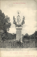Delcampe - CPA Les Hautes Pyrenees Lourdes Statue De La Vierge - Lourdes