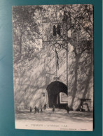 Delcampe - CPA ALGÉRIE – Tlemcen – Le Méchouar – Collection Desbonnet – LL – Carte Postale Ancienne - Tlemcen